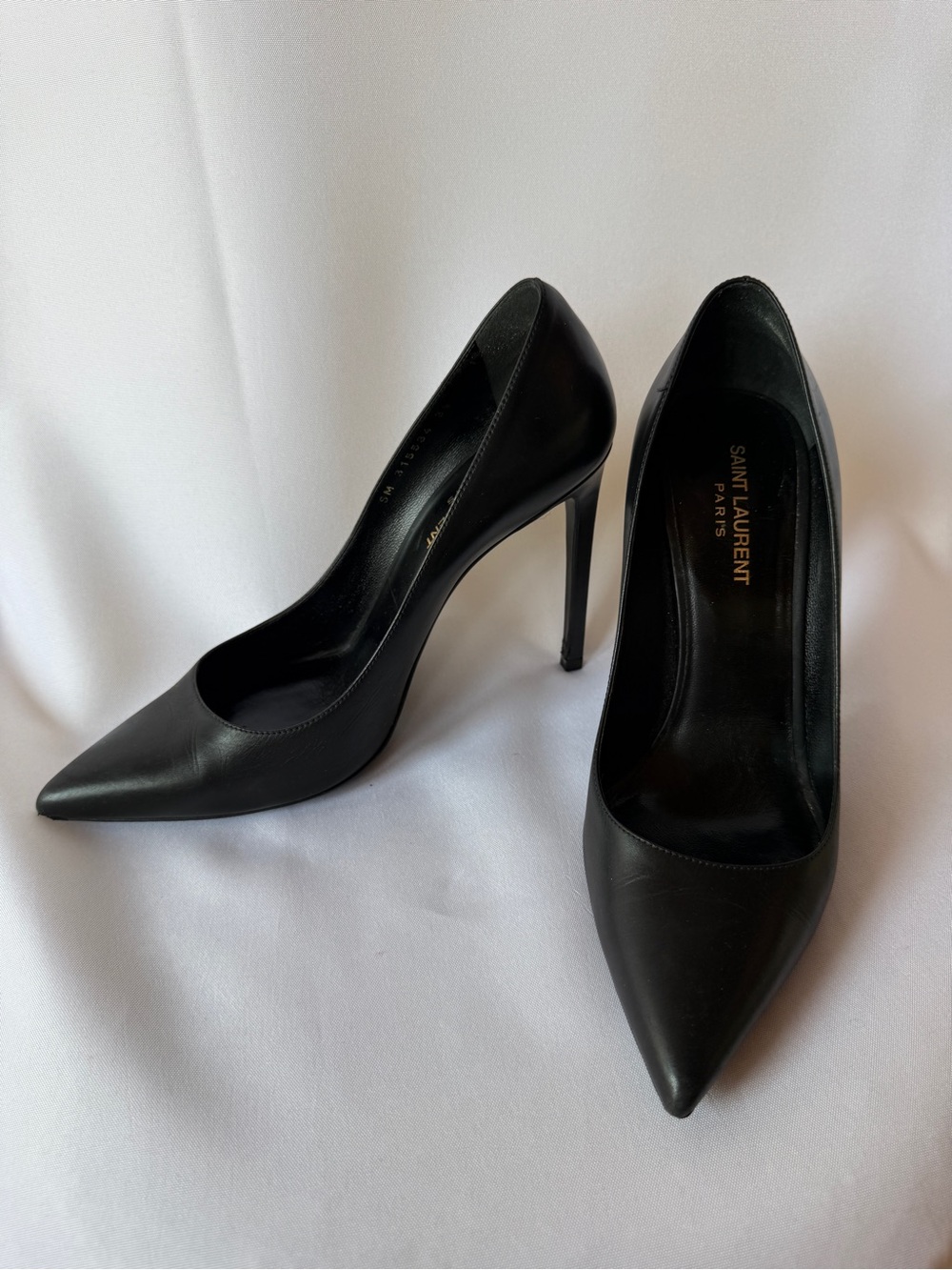 Saint Laurent Black Leather Pointed-Toe Pumps - Picture 1 of 3